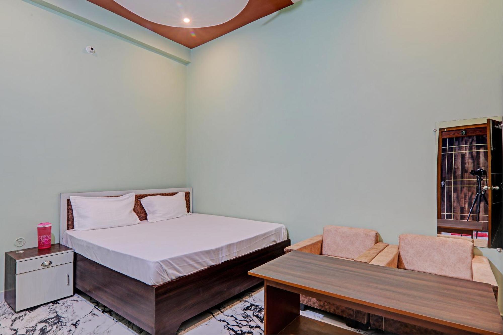 Sultānpur Oyo Green Valley Guest House מראה חיצוני תמונה