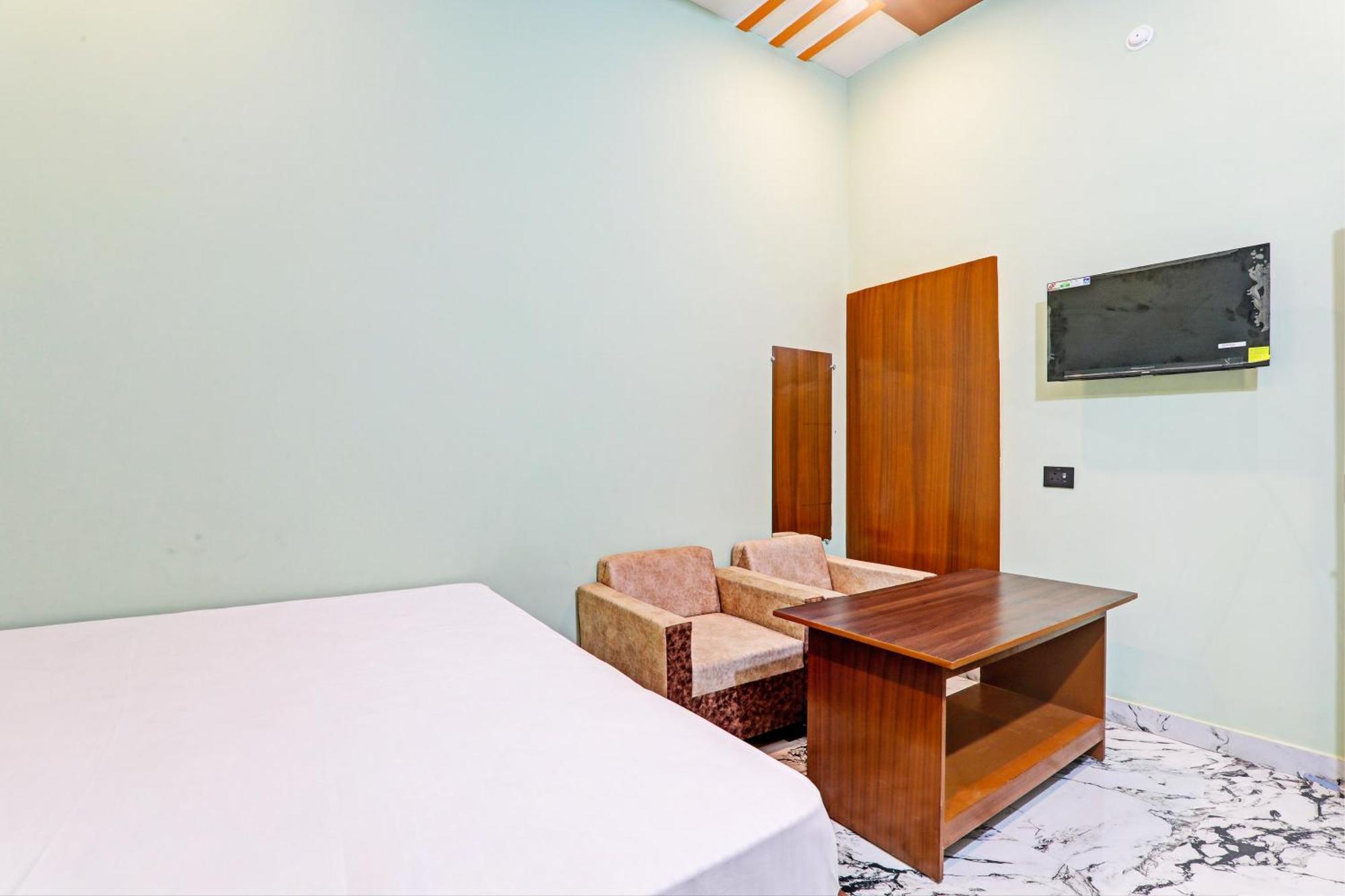 Sultānpur Oyo Green Valley Guest House מראה חיצוני תמונה