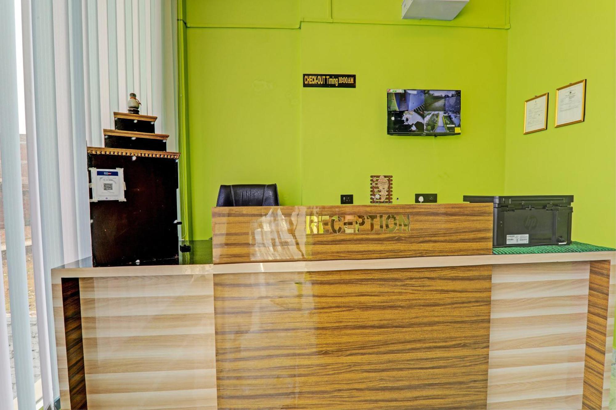 Sultānpur Oyo Green Valley Guest House מראה חיצוני תמונה